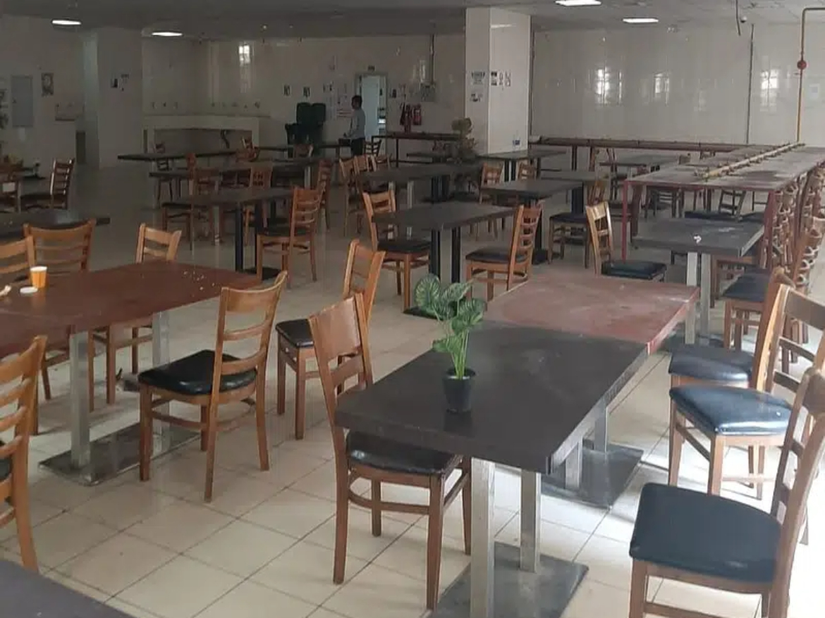 Rooms Sharing Labour Camp with 4-8 person Capacity for Rent in Jebel Ali Industrial Area