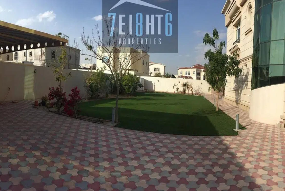 5 B/R Independent High Quality Villa for Rent in Al Warqaa 4