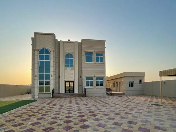 Very Spacious 5 Bedroom Villa For Rent in Al Awir