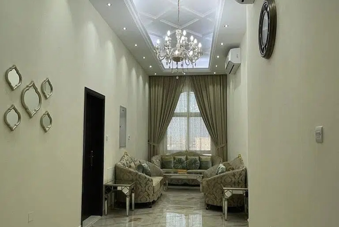 Very Spacious 5 Bedroom Villa For Rent in Al Awir