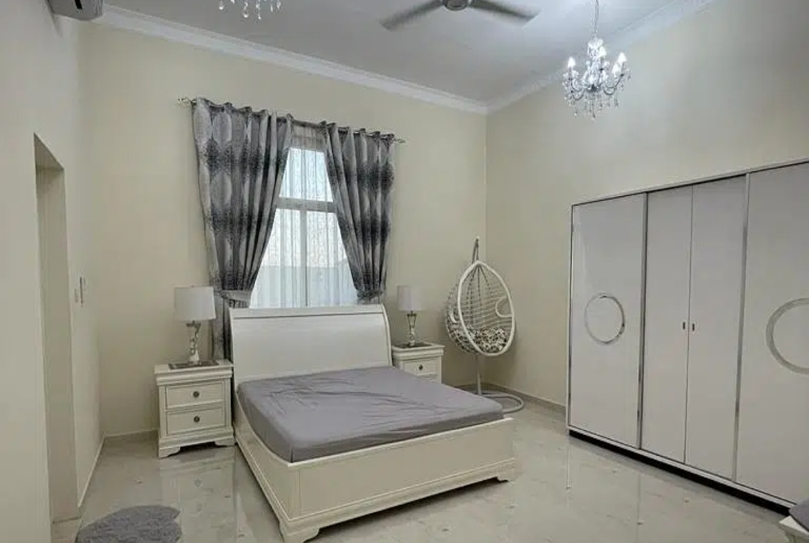 Very Spacious 5 Bedroom Villa For Rent in Al Awir