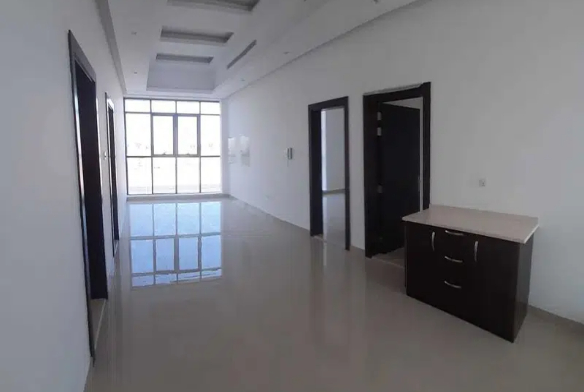 6 Bedrooms Villa for Rent in Al Khawaneej